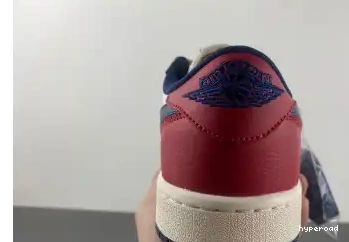 Hyperoad JORDAN 1 Low AIR 0526